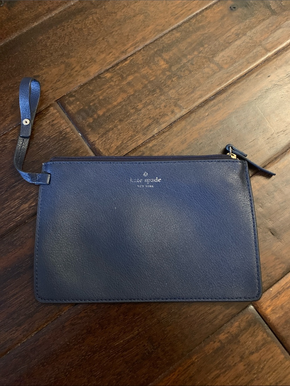 kate spade ♠️ Navy Leather Wristlet Zip Pouch EUC